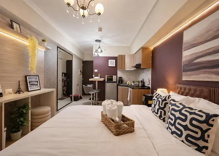 Crimson Wine Fully Stocked Kitchen Apartment Cebu